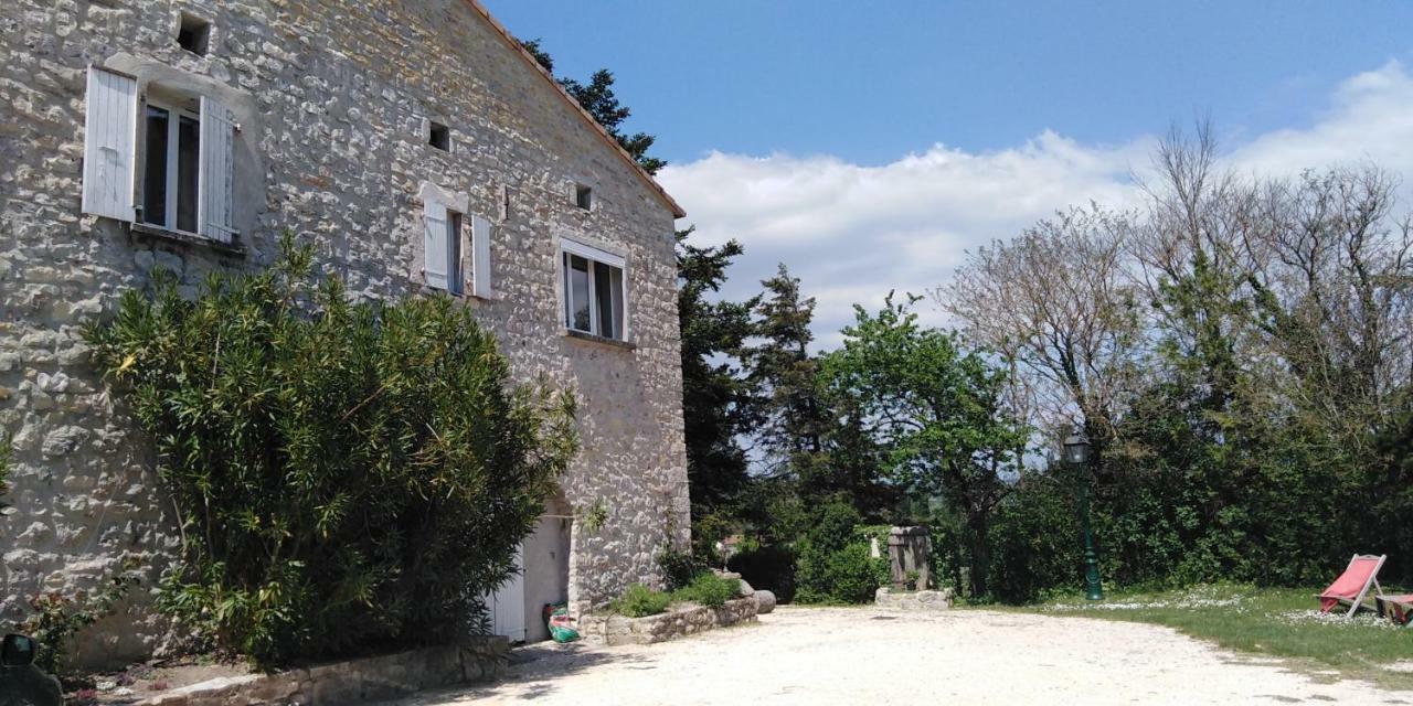 Hotel les monteils Grospierres Exterior foto